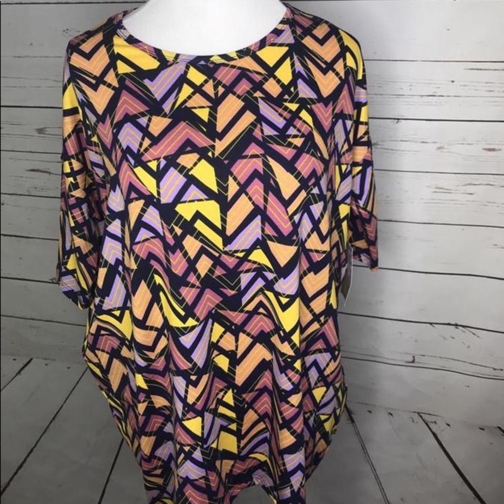 NWT Lularoe Irma Tunic